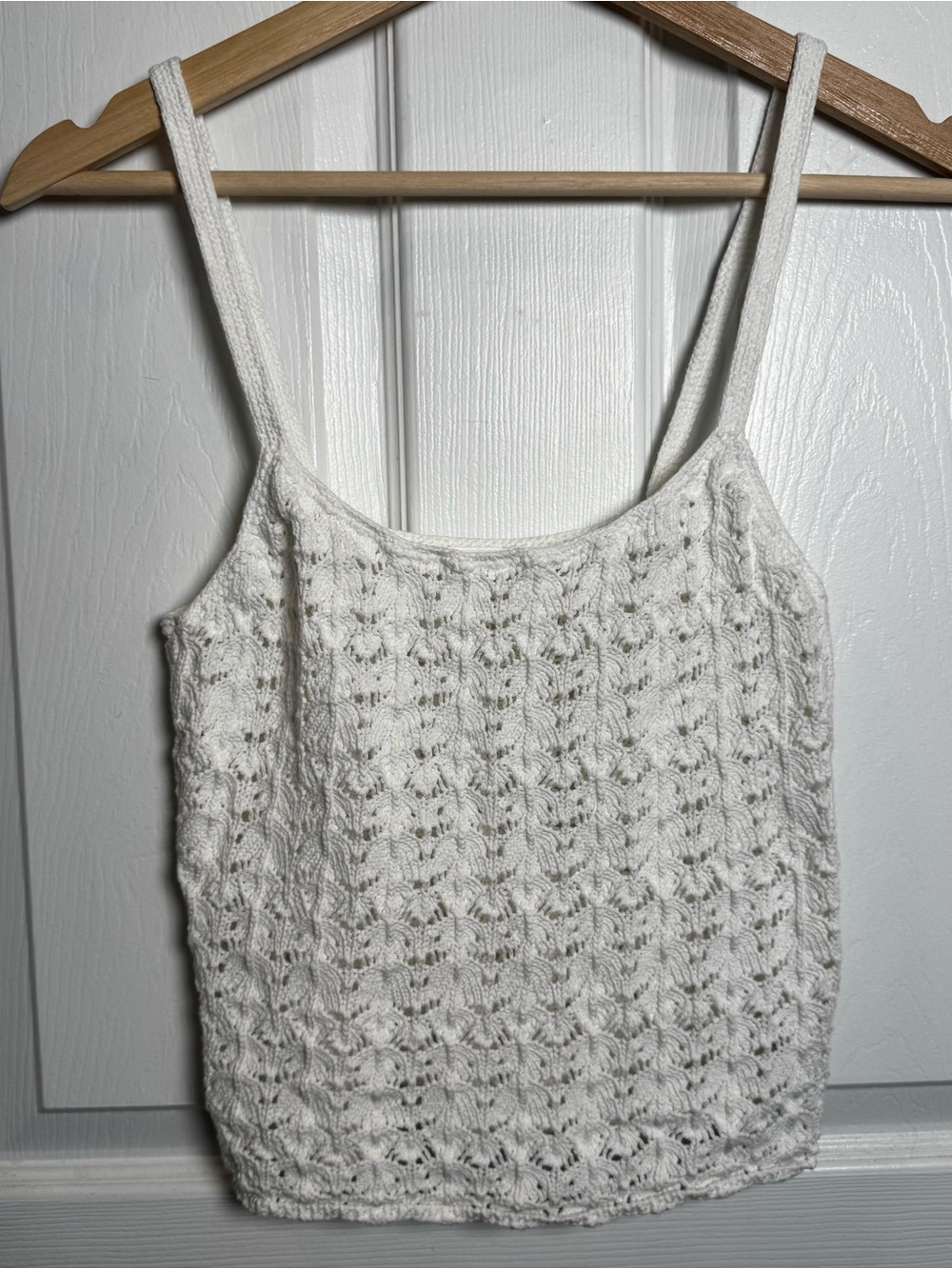 Aritzia Wilfred White Crochet Knit Tank Top Size Small Cotton Lace Camisole